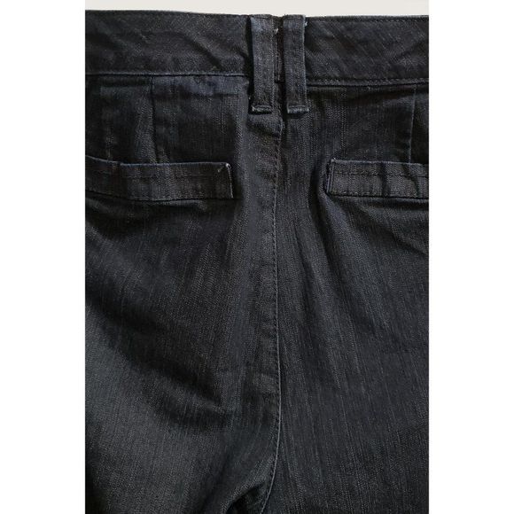 ** Bandolino Denim Capris - Picture 3 of 4